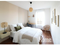 Sophisticatedbedroom of 14 m² to rent in coliving in Lille… - Flatshare