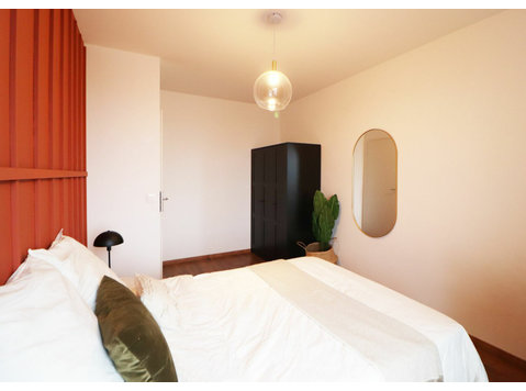 Co-living: 12 m² room for rent fully equipped in Lille! - الإيجار