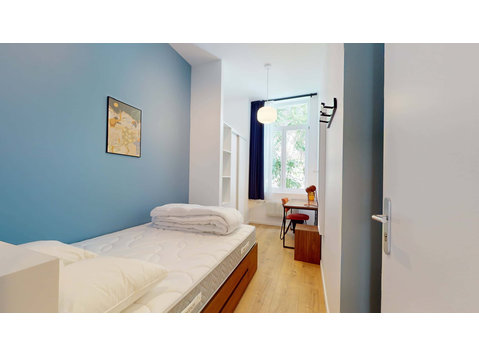 Amici - Room S (2) - Mieszkanie