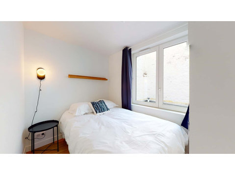 Brooks - Private Room (2) - Apartments