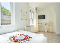 Chambre 2 - Belfort - Apartments