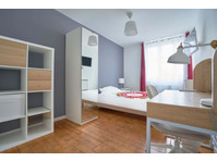 Chambre 2 - DUNKERQUE B - Appartements