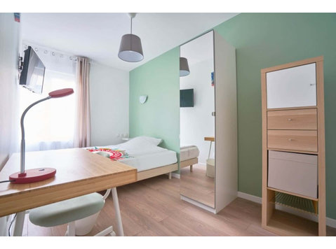 Chambre 2 - DUNKERQUE W - Apartments