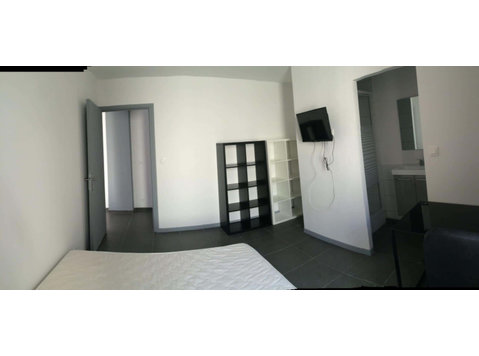 Chambre 3 - Friedland - Apartments