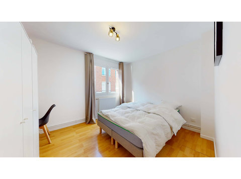 Lille Alcazar - Private Room (2) - Apartments