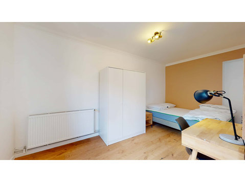 Lille Alcazar - Private Room (6) - Apartments