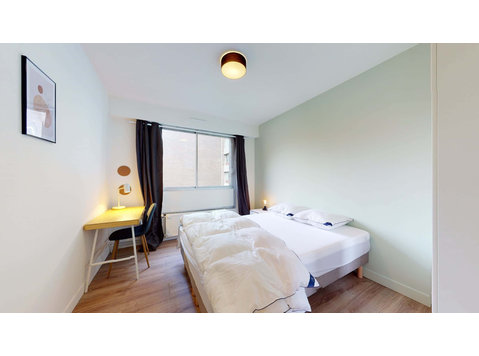 Lille Stations - Private Room (5) - Apartamentos