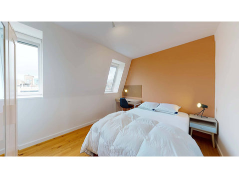 Lille Tanneurs - Private Room (5) - Apartemen