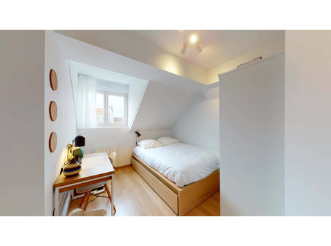 Solfé - Private Room (10) - 	
Lägenheter