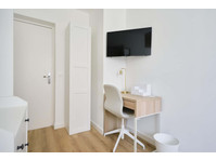 Chambre 1 - Saint Jean - 	
Lägenheter