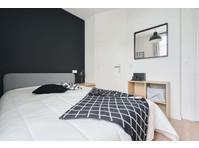 Chambre 3 - Dampierre P - 	
Lägenheter