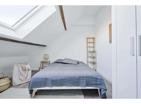 Chambre 4 - Cent-Têtes - 	
Lägenheter