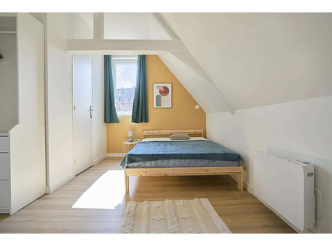 Chambre 4 - Saint Géry - Apartments