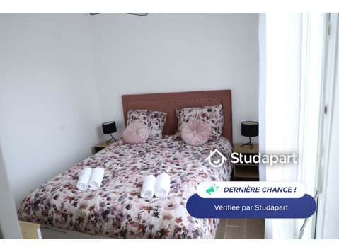 Appartement entièrement équipé aux portes de Paris et au… - À louer