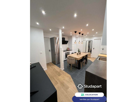 ✨ Service ménage inclus 🧹✨

🌟 Vivez dans un cadre élégant… - Ενοικίαση