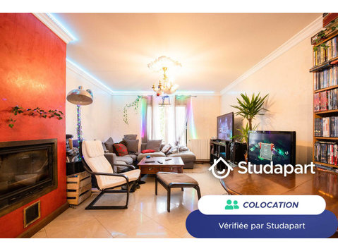 Une chambre va bientôt se libérer dans notre colocation.… - À louer