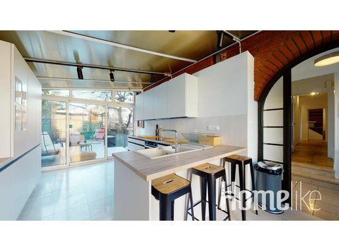 House of 300m2 in Coliving in Pantin - 12 bedrooms - Flatshare