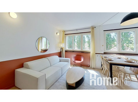 Shared accommodation Clichy - 79m2 - 4 bedrooms - Near M13 - Flatshare