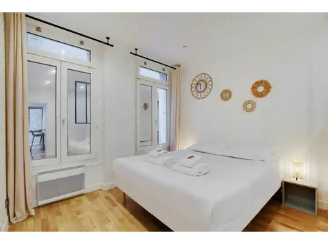 Beautiful apartment in Neuilly-sur-Seine - Annan üürile