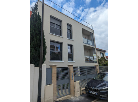 Neue und helle 2-Zimmer-Wohnung vor den Toren von Paris in… - Zu Vermieten