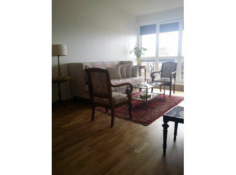 Charming furnished 2/3-room apartment in Saint-Cloud, Val… - For Rent