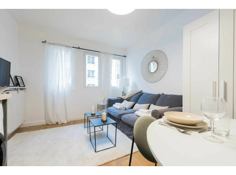 Charming studio apartment Neuilly-sur-Seine - For Rent