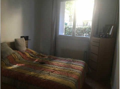 Cute familial apartment conveniently located - Aluguel