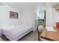 ID 402 entire 1 bedroom apartment with terrace at Clichy - Alquiler