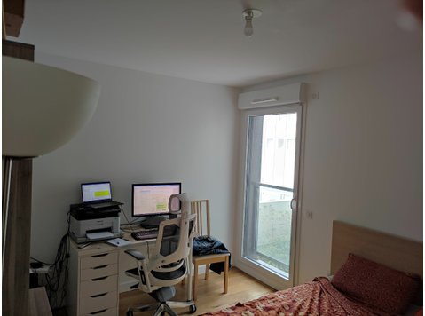 New fully-equiped apartment 41 sq.m with parking and balcony - 空室あり