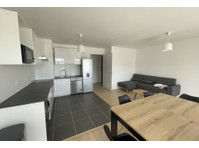 Flatio - all utilities included - Newly refurbished 80… - À louer