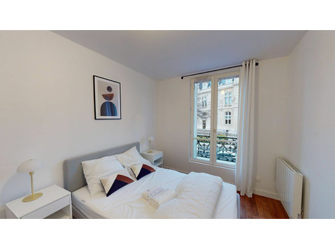 The incredible apartment in Pantin T3 - For Rent