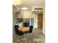 Amazing one bedroom apartment up to 3 guests - Byty