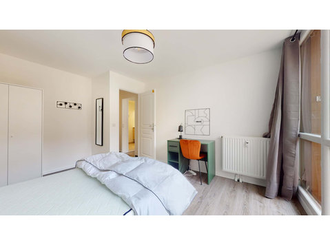 Bezons Berteaux - Private Room (2) - Apartments