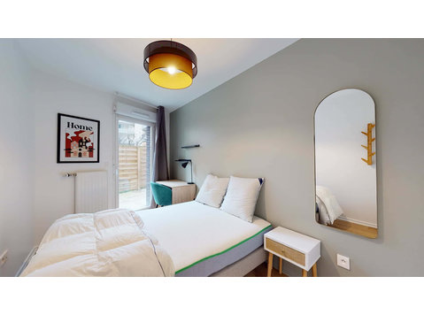 Bobigny Drouet - Private Room (2) - Apartments