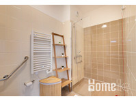 Charming T2, in a quiet and secure residence - Apartemen