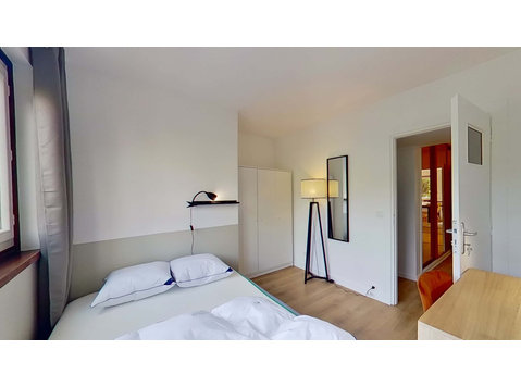 Clichy Jaurès 2 - Private Room (2) - Apartments