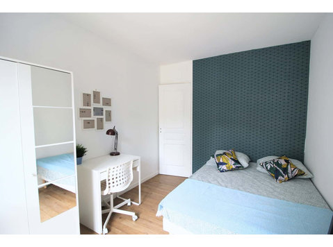 Cosy and luminous bedroom  10m² - Apartamente