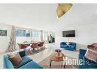 Exceptional apartment with terrace - La Défense- Mobility… - Byty