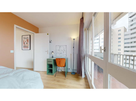 Gennevilliers Maurice Ravel 2 - Private Room (5) - Apartments