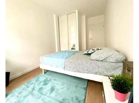 Nice cosy room  13m² - Apartments