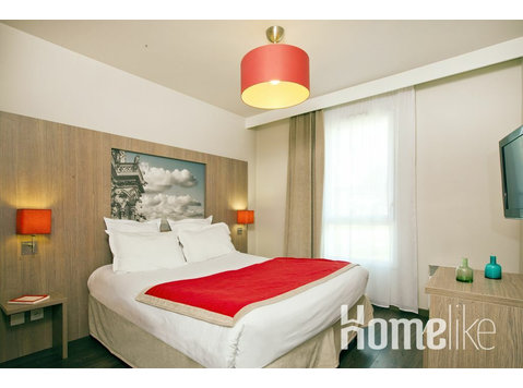 Bonito apartamento de un dormitorio en Guyancourt - Pisos