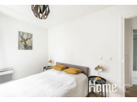 Safe Haven in the heart of Courbevoie - with Parking -… - Byty