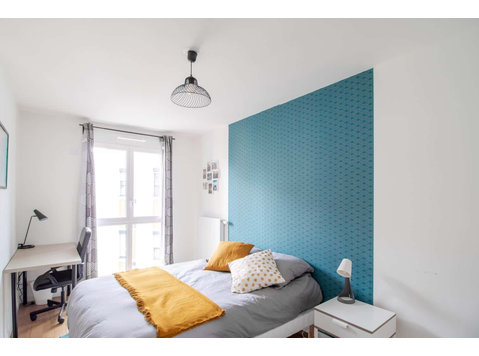 Spacious and bright room  14m² - Apartamentos