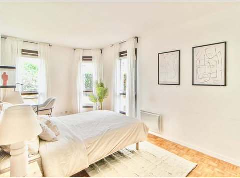 Splendid 15 m² bedroom in coliving at the gates of Paris - Apartemen