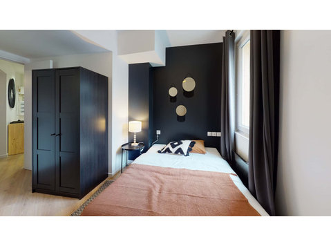 Chambre 2 - GEUFFROY - Apartments