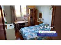 Couple offre chambre meublée, env. dédiée à 1 étudiant.e… - For Rent