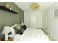 Habitación contemporánea de 15 m² en alquiler en coliving a… - Pisos compartidos