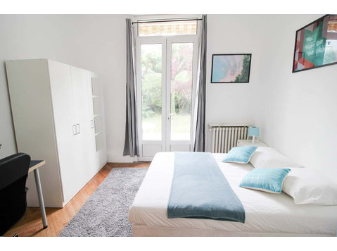 Beautiful bright room  12m² - Appartementen