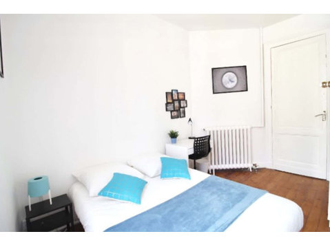 Beautiful bright room  12m² - 	
Lägenheter