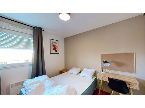 Bordeaux Léon Jouhaux - Private Room (3) - Apartman Daireleri